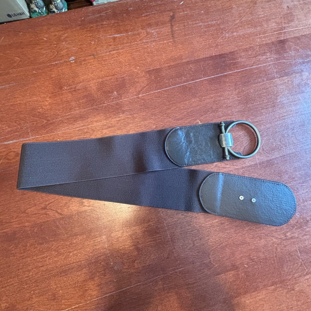 Maurices Elegant Brown Stretchy Belt